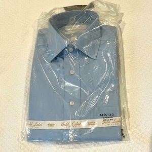 Gold Label Roundtree & Yorke Fitted Non-Wash Dress Shirt